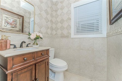 Tottenville-Fully Detached Colonial, an absolute stunning home - photo 14