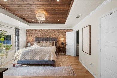 Discover this fully remodeled 3-bedroom, 2-bath home just - photo 16