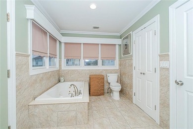Tottenville-Fully Detached Colonial, an absolute stunning home - photo 22