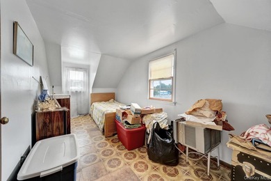 Welcome To This 3 Bedroom, 1 Bath Cape Style Home In Merrick! - photo 22