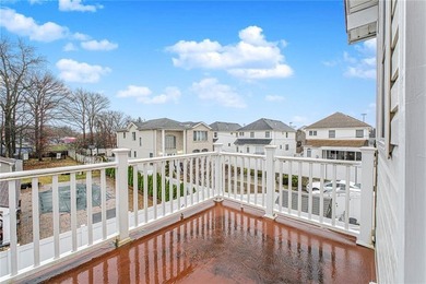 Tottenville-Fully Detached Colonial, an absolute stunning home - photo 23