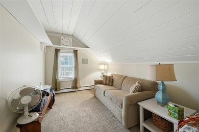 This charming Center Moriches 4/5-bedroom Colonial dates back to - photo 27