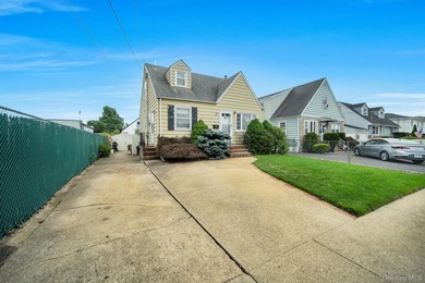 Welcome To This 3 Bedroom, 1 Bath Cape Style Home In Merrick! - photo 28