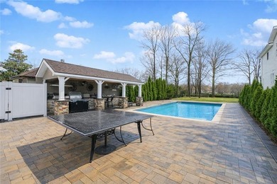 Tottenville-Fully Detached Colonial, an absolute stunning home - photo 33