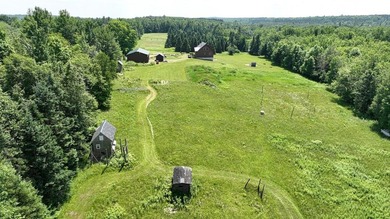 Tucked away at the end of a quiet dead-end road, this - photo 35