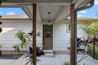 Discover this fully remodeled 3-bedroom, 2-bath home just - photo 38