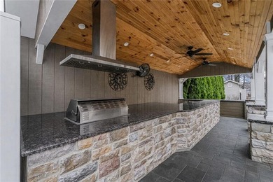 Tottenville-Fully Detached Colonial, an absolute stunning home - photo 38