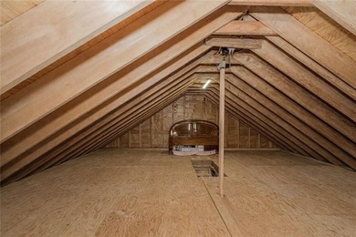 Tottenville-Fully Detached Colonial, an absolute stunning home - photo 40