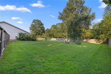 Discover this fully remodeled 3-bedroom, 2-bath home just - photo 45