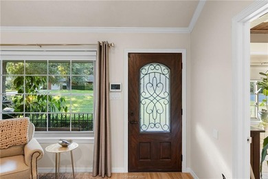 Discover this fully remodeled 3-bedroom, 2-bath home just - photo 49