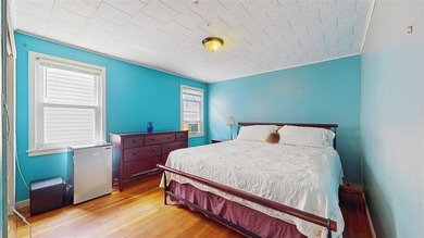 SHOWING BY APPOINTMENT ONLY CALL THE LISTING AGENT 987 E 42nd St - photo 13