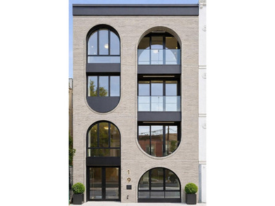 Welcome to 19 North Henry Street. Designed with both style and - photo 13