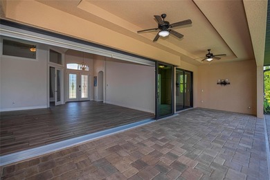 Exquisite 2021 custom-built DM Dean residence on a fully fenced - photo 43