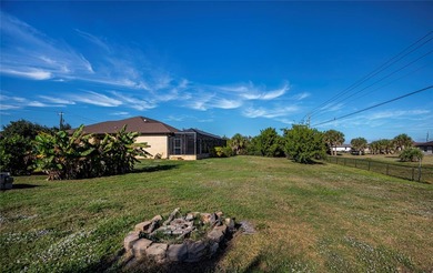 Exquisite 2021 custom-built DM Dean residence on a fully fenced - photo 48