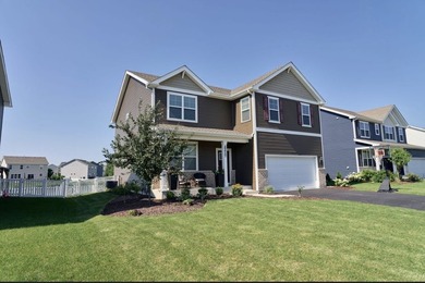 Welcome home to this fully finished 2-story residence offering - photo 3