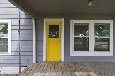 There's something comforting about an older home with a story to - photo 6