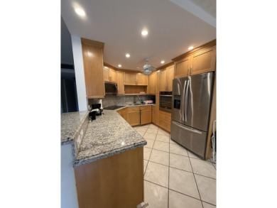 Lake Condo For Sale in Boca Raton, Florida