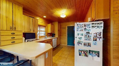 First time on the market! This 12.9-acre secluded retreat is - photo 17