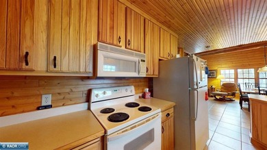 First time on the market! This 12.9-acre secluded retreat is - photo 19