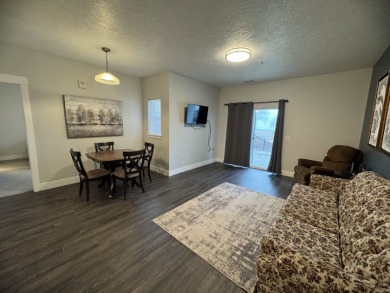 Condo with Lake Views - photo 5