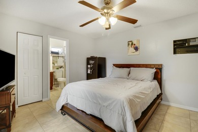 Move-in ready and packed with valuable upgrades, this 3-bedroom - photo 20