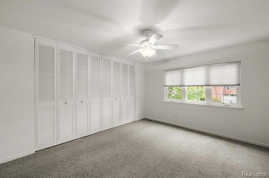Welcome to this desirable end-unit condo in Bloomfield Hills - photo 22