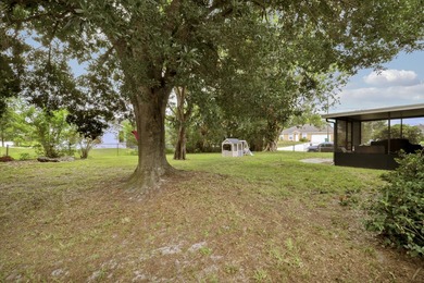 Move-in ready and packed with valuable upgrades, this 3-bedroom - photo 28