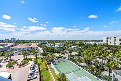 Ideally positioned in the building's premier oceanfront stack - photo 31