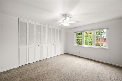 Welcome to this desirable end-unit condo in Bloomfield Hills - photo 34