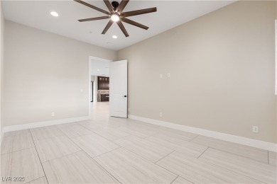 11,792 Sq Ft Under Roof!      Open House 10/4 at 1:00-4:00pm
