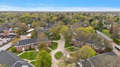 Welcome to this desirable end-unit condo in Bloomfield Hills - photo 49
