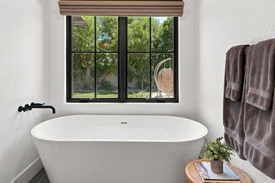 No HOA! Located in desirable Desert Club Estates near Old Town - photo 50