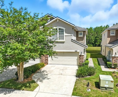 Lake Condo For Sale in Jacksonville, Florida
