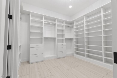 11,792 Sq Ft Under Roof!      Open House 10/4 at 1:00-4:00pm
