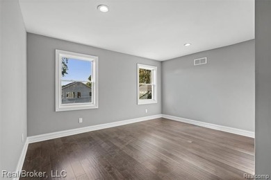Brand-new and move-in ready, with everyday function. Step inside - photo 15