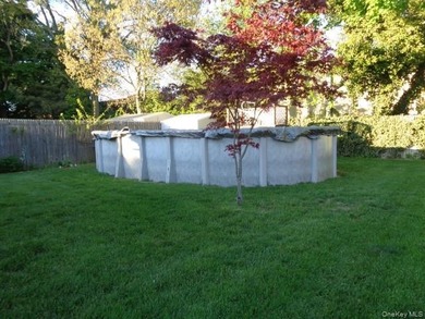 Well-maintained 3-bedroom, 2-bath expanded ranch featuring - photo 16
