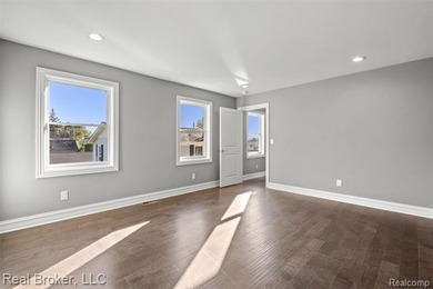 Brand-new and move-in ready, with everyday function. Step inside - photo 18