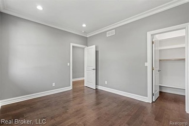 Brand-new and move-in ready, with everyday function. Step inside - photo 19