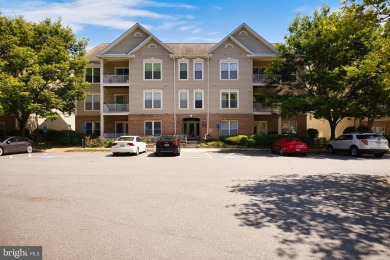 (private lake, pond, creek) Condo Sale Pending in Alexandria Virginia