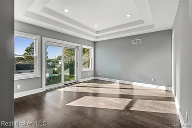 Brand-new and move-in ready, with everyday function. Step inside - photo 21