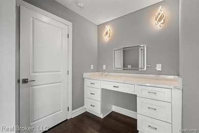Brand-new and move-in ready, with everyday function. Step inside - photo 23