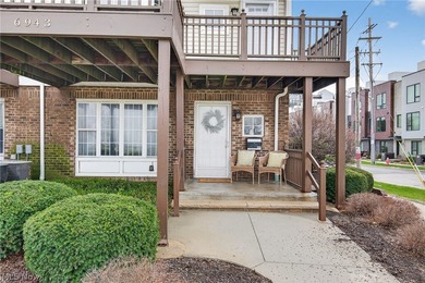 Lakefront living with endless sunsets from this ideal - photo 3