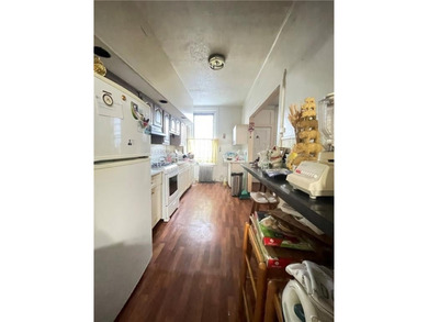Legal brick 3-family property located in prime Sunset Park. This - photo 9