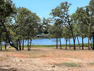 Lake Fork Lot For Sale in Emory Texas