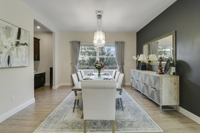 PRIVACY ABOUNDS IN THIS CUL-DE-SAC POOL HOME NESTLED ON AN - photo 14