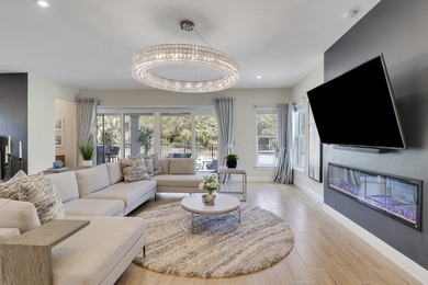 PRIVACY ABOUNDS IN THIS CUL-DE-SAC POOL HOME NESTLED ON AN - photo 21