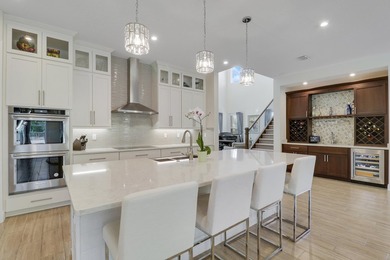 PRIVACY ABOUNDS IN THIS CUL-DE-SAC POOL HOME NESTLED ON AN - photo 27