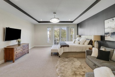 PRIVACY ABOUNDS IN THIS CUL-DE-SAC POOL HOME NESTLED ON AN - photo 44