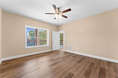Gorgeous new construction home on the banks of Lake Taneycomo - photo 46