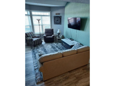 Have it all at Tagalong! This beautifully remodeled condo - photo 2